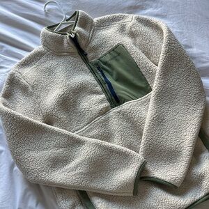 Vineyard Vines Cream Sherpa Jacket with Olive Trim